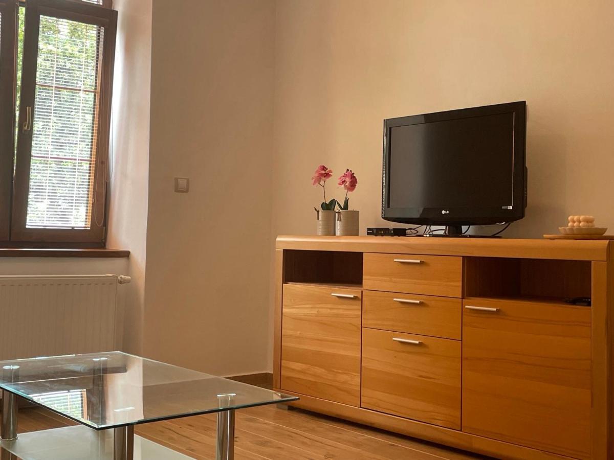Apartmany Elzet Trebon Ngoại thất bức ảnh